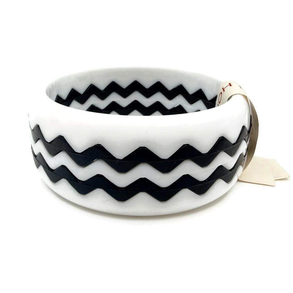 Vintage Interlocking‎ Puzzle Bangle NOS Made in Hong Kong Black and White 8 Inch